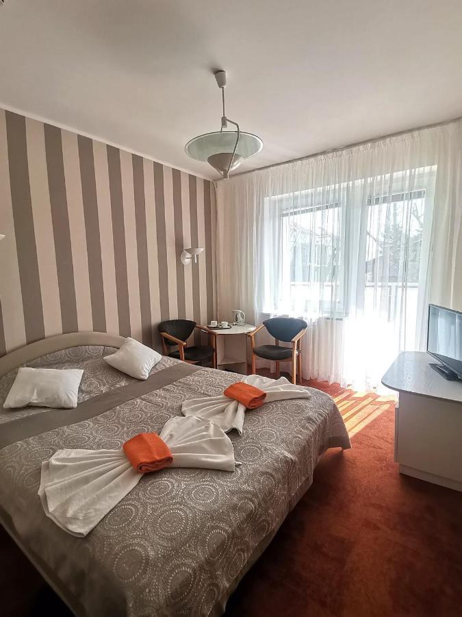 Damroka Bed & Breakfast Łeba Eksteriør bilde