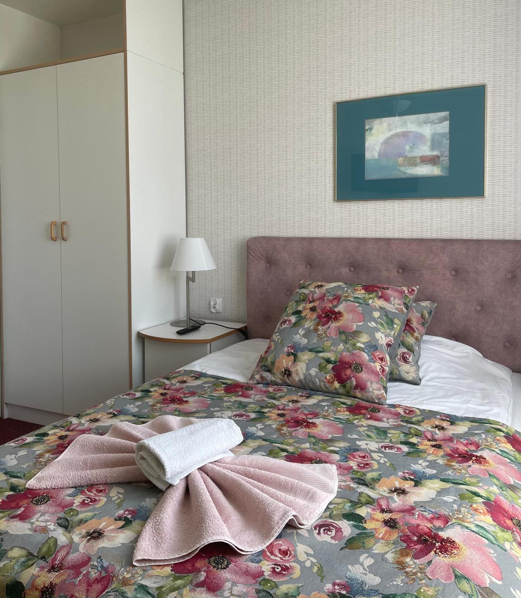 Damroka Bed & Breakfast Łeba Eksteriør bilde